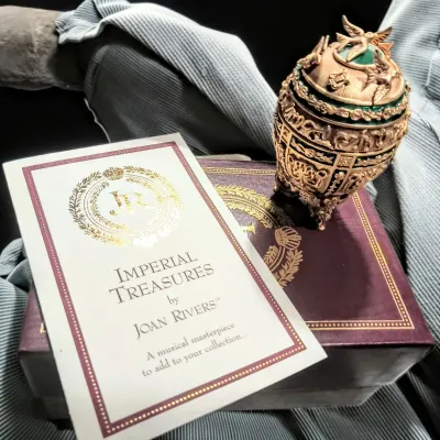 Joan Rivers Imperial Treasures Emerald Music Box Egg with Box & COA