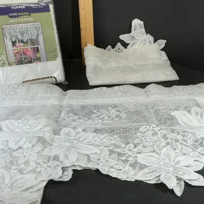 3-Pc White Floral Lace Curtain Set – New in Package