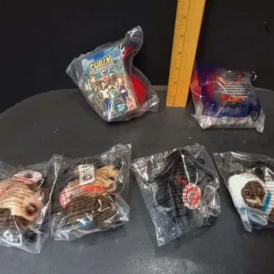 Sale Photo Thumbnail #354: 6 Sealed 2003-2004 McDonald's & Burger King Kids Meal Toys - Cubix & More