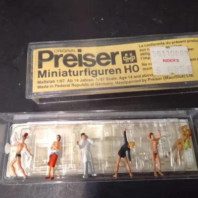Preiser HO 1:87 Hand-Painted Bathing Figures – West Germany, Boxed