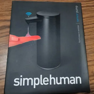 Simplehuman Touch-Free Sensor Soap Dispenser – New in Box