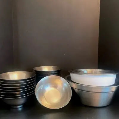 Stainless Steel Serving Bowls & Mixing Bowls