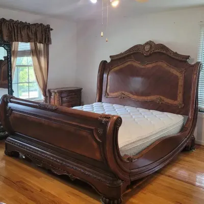 King Sleigh-Style Bed + Select Comfort Air Mattress *READ*
