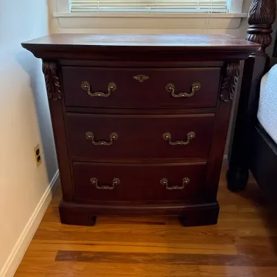 Thomasville Carved Wooden Bedside Chest Of Drawers