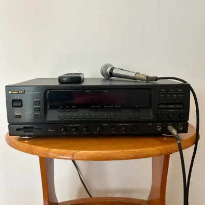 Vintage Aman Bei Karaoke Machine