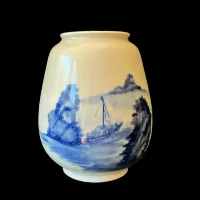 Hand Painted Blue & White Asian Landscape Pottery Vase Vessel
