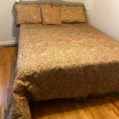 Paisley/Floral King Bedding Set