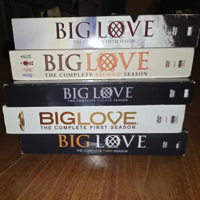 Sale Photo Thumbnail #113: 5 seasons of Big Love