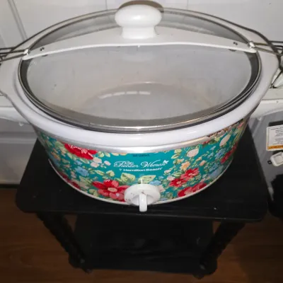 Sale Photo Thumbnail #70: 6qt