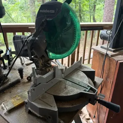 Metabo HPT 10" Compound Miter Saw