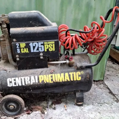 Central Pneumatic 8-Gallon 2 HP Air Compressor