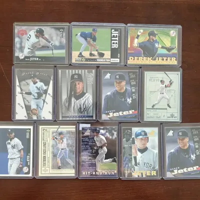 Vintage Derek Jeter Baseball Card Lot