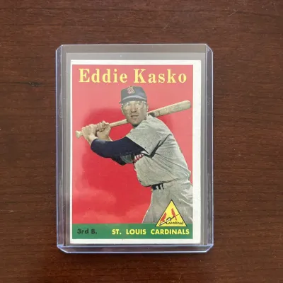 1958 Topps Baseball Card. Eddie Kasko (Yellow Print) - St. Louis Cardinals. Card #8