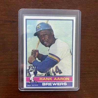 1976 Topps Baseball Card. Hank Aaron - Milwaukee Brewers. Card #550