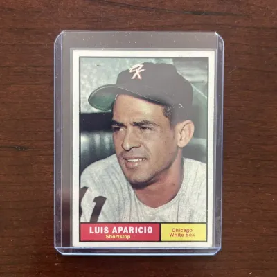 1961 Topps Baseball Card. Luis Aparicio - Chicago White Sox. Card #440