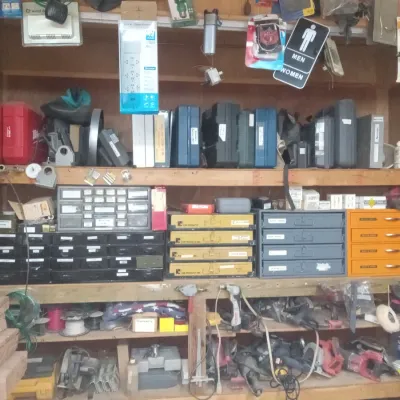 Estate sale photo