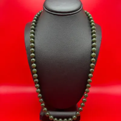 24” 14K Yellow Gold Clasp Green Jade Beaded Necklace