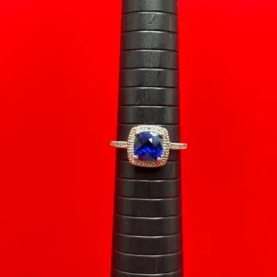 10K White Gold Blue Sapphire Ring