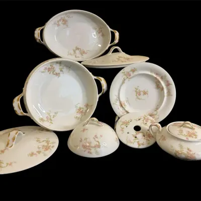 Vtg Haviland “Limoges” (2) Covered Casserole Bowls, Butter Dish & Sugar Bowl