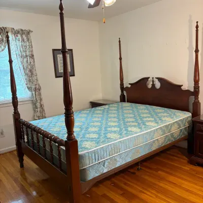 Queen Size Four Post Bed Frame