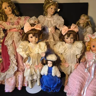 7 Victorian Style Collectible Dolls