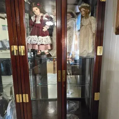 Jasper Cabinet Co Display Cabinet # 4