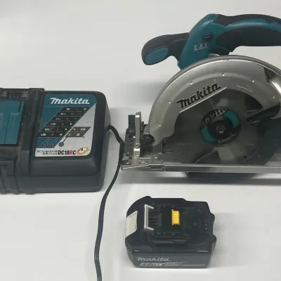 Makita 6.5" Cordless Circular Saw BSS611 With (1) 18v 4AH Battery And Charging Station