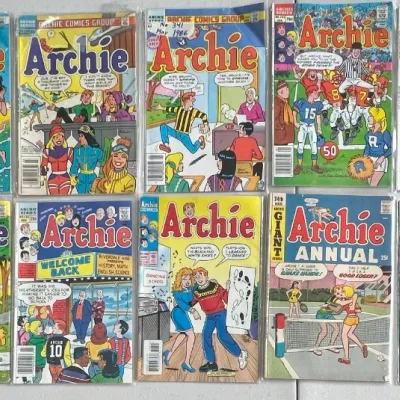 
(14) Vintage Archie Comics Group 1980s & 1990s Comic Books