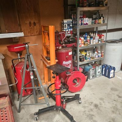 Estate sale photo