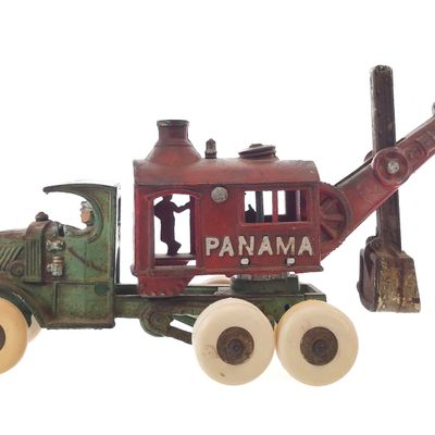 Sale Photo Thumbnail #587: Hubley Panama Steam Shovel Cast Iron Toy