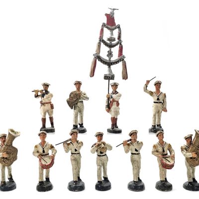 Sale Photo Thumbnail #171: (11) Elastolin/Lisanto German Kriegsmarine Navy Band Figures