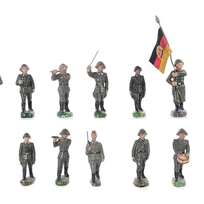 Sale Photo Thumbnail #365: (13) Lineol German Wehrmacht & Volksmarine Infantry Band