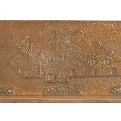 Sale Photo Thumbnail #444: Arcade Employee Cast Brass Paperweight