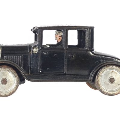 Sale Photo Thumbnail #377: Hubley 1925 Cast Iron Coupe