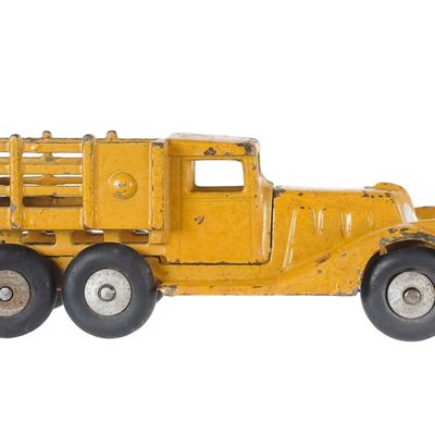 Sale Photo Thumbnail #445: Hubley Cast Iron Yellow Stake Truck