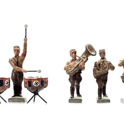 Sale Photo Thumbnail #46: (4) Lineol SA Brownshirt German Military Soldiers Band