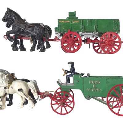 Sale Photo Thumbnail #478: (2) Kenton & Arcade Cast Iron Horse-Drawn Carriages