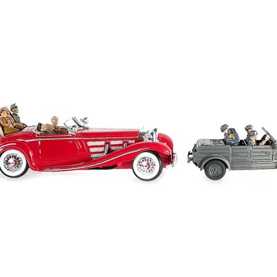 Sale Photo Thumbnail #313: (2) Maisto Mercedes-Benz 500K & Volkswagen Type 82 Kubelwagen