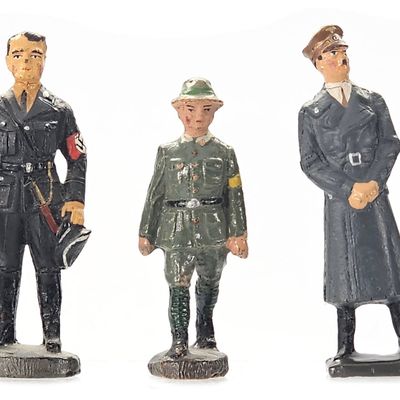 Sale Photo Thumbnail #79: (3) Elastolin/Lineol WWII Adolf Hitler, Rudolf Hess w/Soldier