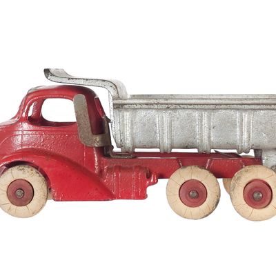 Sale Photo Thumbnail #443: Hubley Cast Iron Dump Truck