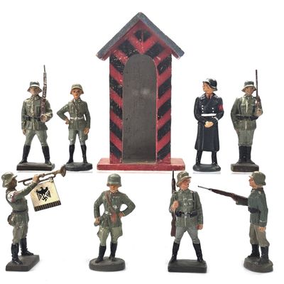 Sale Photo Thumbnail #260: (8) Elastolin/Lineol German Military Sentry Box, Guard & Infantry Figures