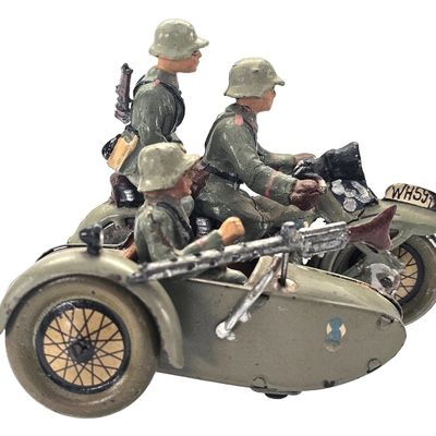 Sale Photo Thumbnail #14: (3) Elastolin/Lineol WWII German Soldiers on Windup BMW Motorcycle with Sidecar & Gun