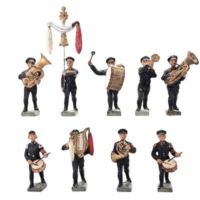 Sale Photo Thumbnail #62: (9) Lineol WWII German Military Band Members