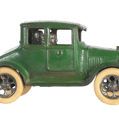 Sale Photo Thumbnail #580: Green Kilgore Cast Iron Car