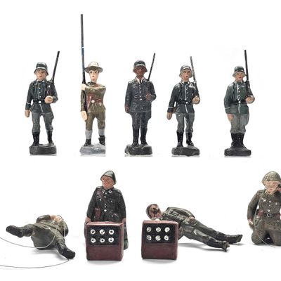 Sale Photo Thumbnail #223: (9) Lineol/Elastolin Mixed Wehrmacht & ANZAC Infantry Teams