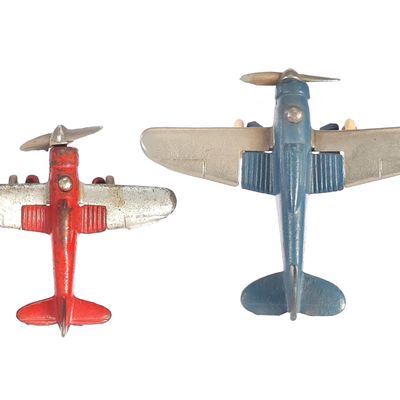 Sale Photo Thumbnail #569: (2) Hubley Cast Iron Airplanes
