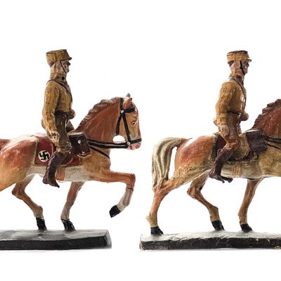 Sale Photo Thumbnail #18: (4) Elastolin SA Brownshirts German Horses and Soldiers