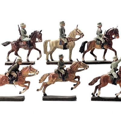 Sale Photo Thumbnail #184: (6) Lineol/Elastolin German Cavalry Combat & Officer Figures