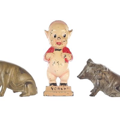 Sale Photo Thumbnail #493: (3) Williams/Hubley/Shimer Cast Iron Pig Banks