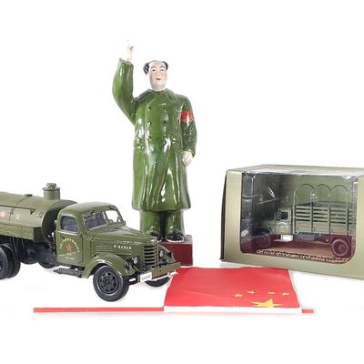 Sale Photo Thumbnail #320: Jiefang CA10 PLA Military Trucks & Mao Zedong Porcelain Statue